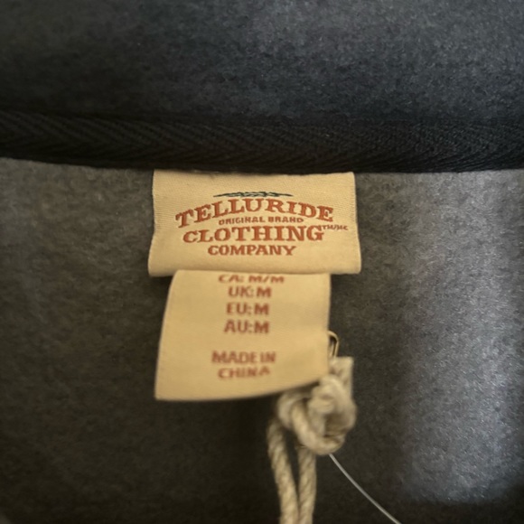 NWT- Telluride Gray Fleece Pullover Crewneck Sweatshirt. Size Medium - Picture 4 of 7